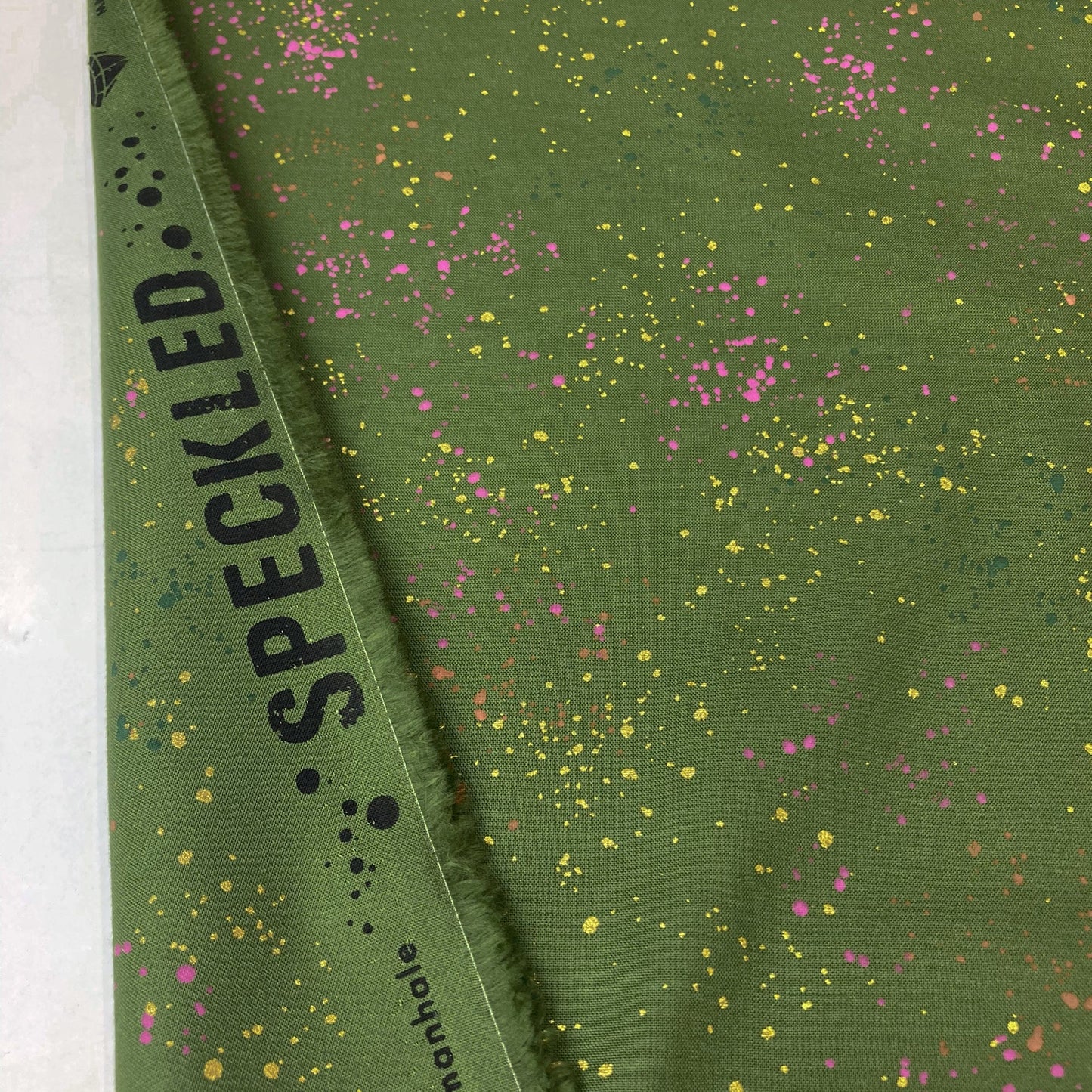 Ruby Star Society 'Speckled' Quilting Cotton in 'Sarah Green' (Metallic)